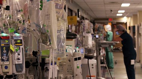 Covid 19 Surge Puts Arizona Hospitals On Overload