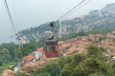 Been to cableway stresa mottarone? File:Funivia Stresa Mottarone, Italy (8).JPG - Wikimedia ...