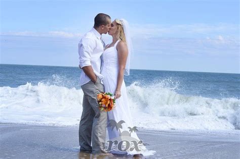 Beach Wedding Kiss In The Surf At Rehoboth Delaware Photo By Rox Beach Weddings