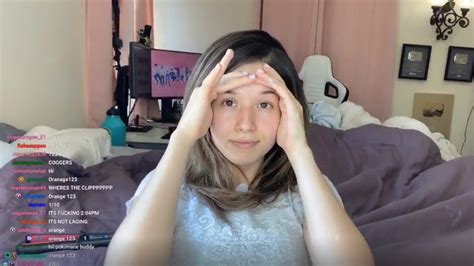 Women On Twitch Go Without Makeup To Support A Fellow Streamer