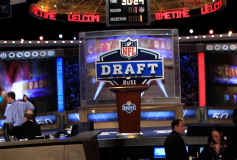 2012 Nfl Mock Draft Final First Round Mock With Trades News Scores Highlights Stats And