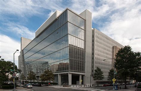 Best World Bank Building Stock Photos Pictures And Royalty Free Images