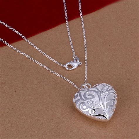 New Listing Hot Selling Silver Plated Crystal Beautiful Heart Charms