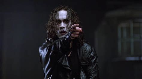 It was here at the carolco studios in wilmington, north carolina, that actor brandon lee was filming the crow. Movie Talk: The Crow Reboot May Lose Jason Momoa | Collider