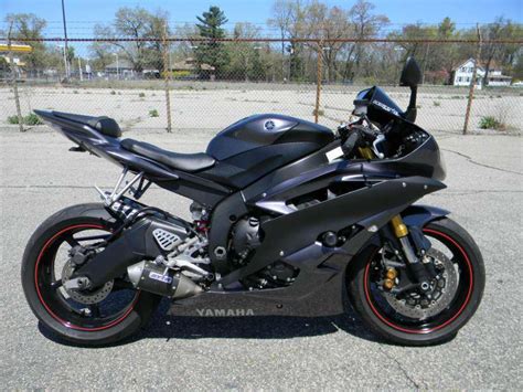 Buy 2006 Yamaha Yzf R6 Sportbike On 2040 Motos