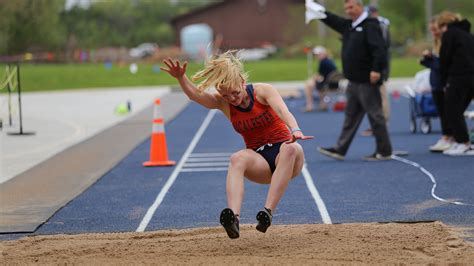 Journey Amundson Womens Track And Field Macalester College Athletics