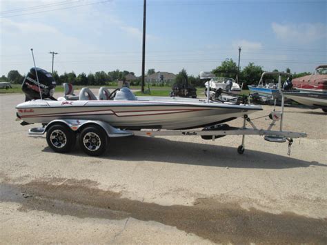 Here is a 1998 sea ray 540 sundancer for sale located in merritt island, florida powered by twin. Used Bass Cat Boats For Sale On Craigslist