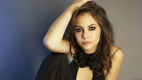 Willa Holland Photos News Filmography Quotes And Facts Celebs