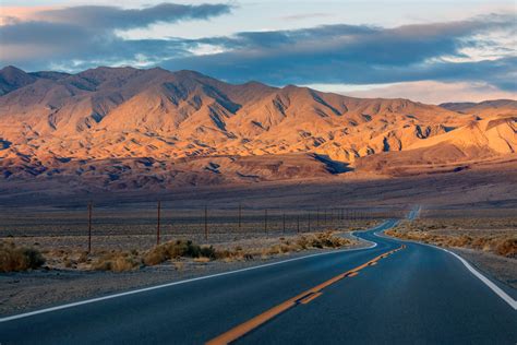 Desert Highway Wallpaper