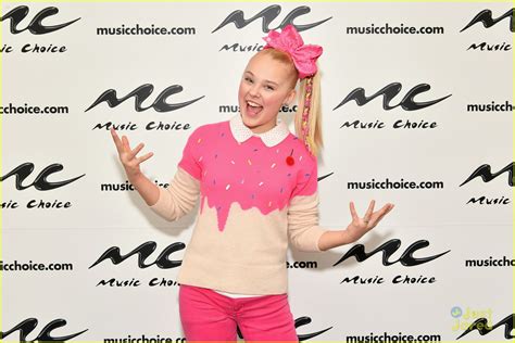 Jojo Siwa Wears Bright Pink To Two Appearances In Nyc Photo 1129403