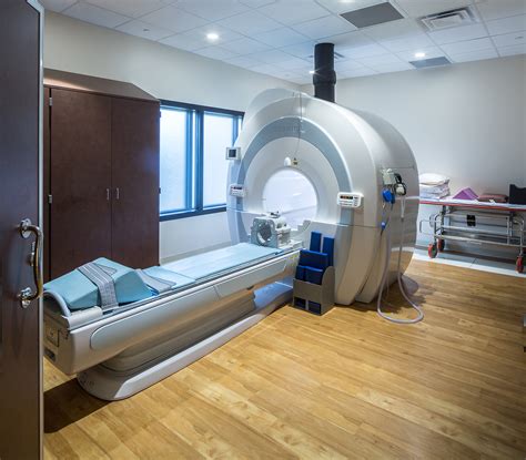 Can an urgent care center do a mri? Parrish Medical Group Diagnostic Imaging & Urgent Care ...
