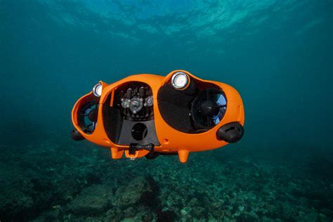 Seasam Drone Autonomously Follows Divers And Performs Underwater Tasks