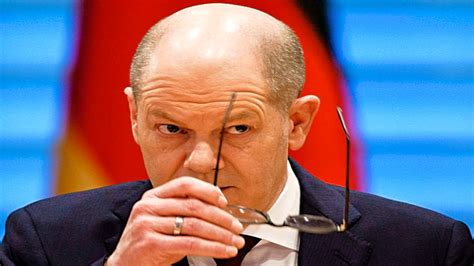 Bundeskanzler Scholz R Umt Probleme In Der Deutschen Wirtschaft Ein