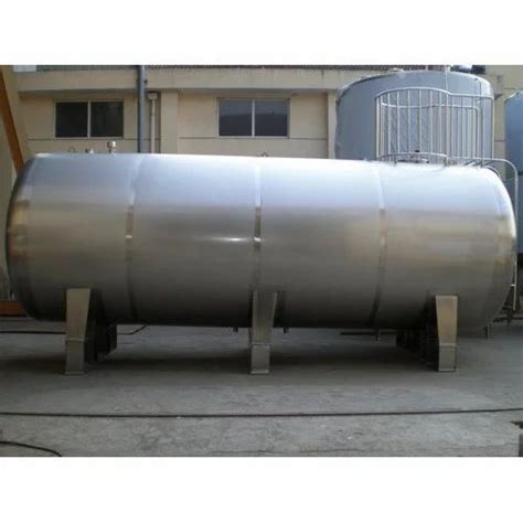 Horizontal Stainless Steel Tanks Capacity 1000 50000 Ltr Rs 450