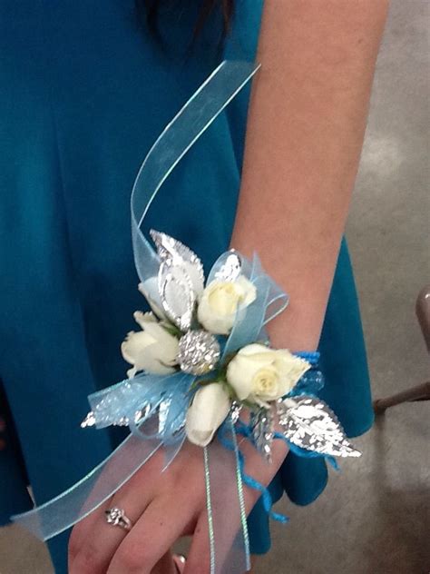 Wrist Corsage Corsage Prom Prom Flowers Corsage