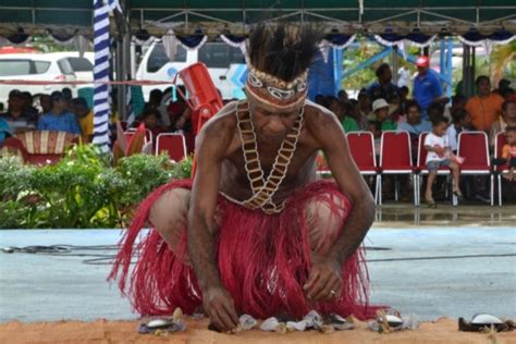 Ada Tradisi Perjodohan Sejak Kecil Ini 5 Detail Pernikahan Suku Biak Di Papua Belum Tahu Kan