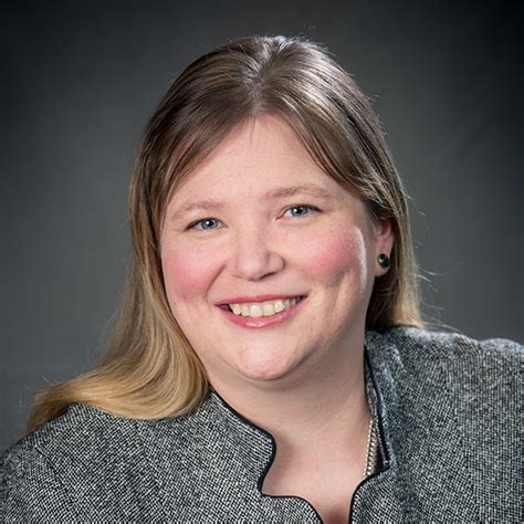 Kristen Bennett Educates Fellow Estate Attorneys On Fundamentals Of