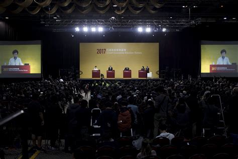 Jun 03, 2021 · 【愛傳媒葉毓蘭專欄】國內的疫苗，彷如黃金般珍貴，因為數量太少了，現在除了第一線的醫護人員與少數警消，還有排序等著公費施打的人員. 三特首候選人辯論Fact Check：只有林鄭月娥一人願意見少數族裔？-香港組 - 新聞港 NewsHongKong