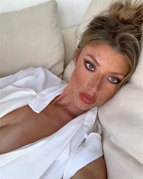 Amanda Tutschek Nude And Sexy Collection Photos Videos
