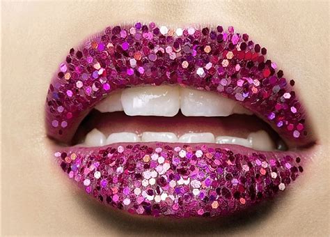 Colorful Lips Collections Violet Fashion Art