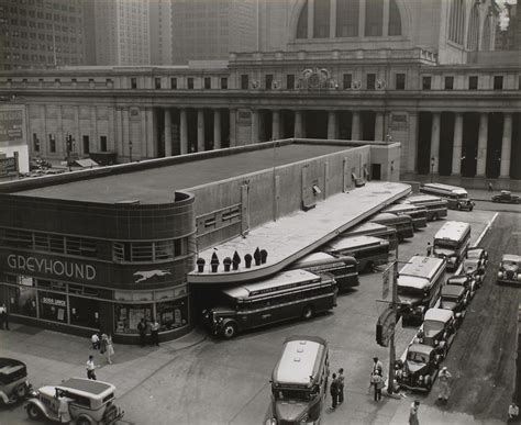 Black And White Photos Of Pennsylvania Station In The 1910s