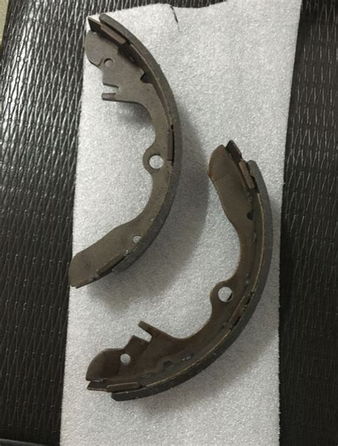 Model E Passed Iso Test Oem Avaliable Performance Car Brake Shoe China Brake Shoe And