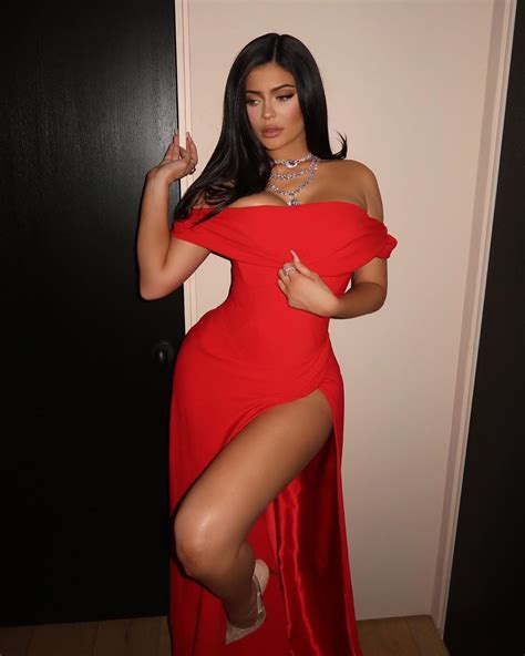 Kylie Jenner Sexy For Valentines Day 6 Photos The Fappening