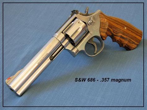 Sandw 686 V Colt Python 357 Page 2