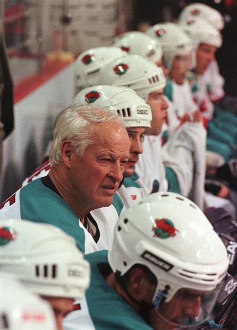 Gordie Howe Passes Away At Age 88 Once Signed Pro Tryout With Syracuse