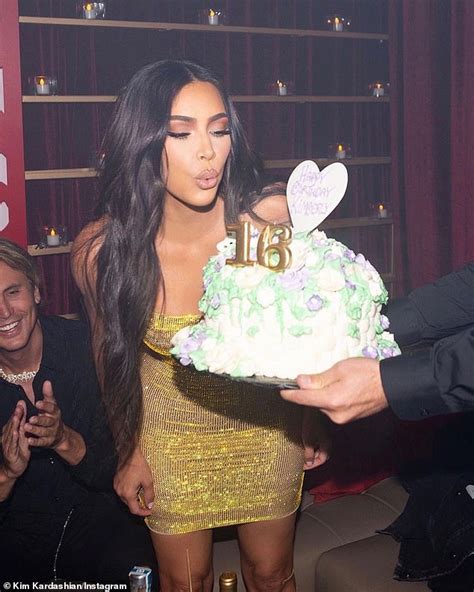 kim kardashian cake