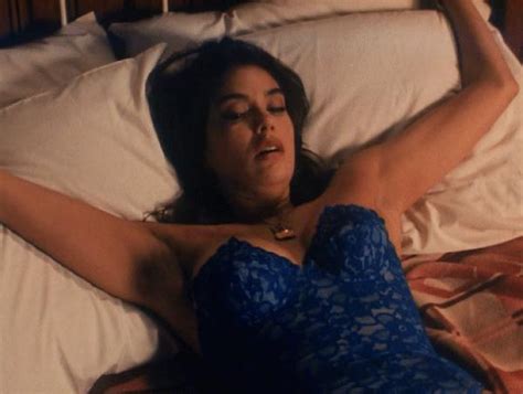 Teri Hatcher Bound To Bed In Blue Lingerie Close Switchbladengc