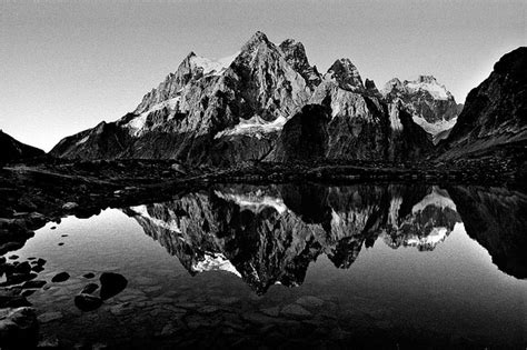27 Black And White Landscape Images
