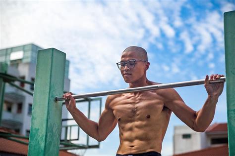 s pore military sharing photos of swole nsf recruits so citizens can sleep soundly at night