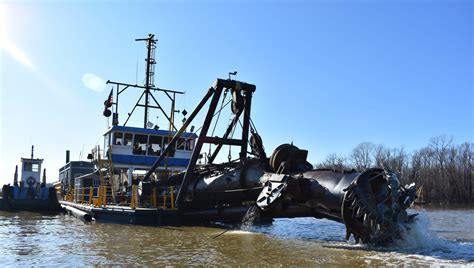 Inland Dredging Company Wraps Up Contract The Waterways Journal