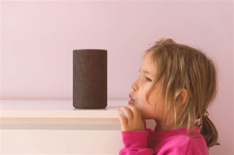 Cómo Alexa Y Siri Pueden Perjudicar El Desarrollo Social De Tu Hijo Estar Mejor