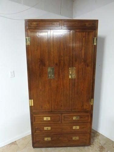 Set up a search alert to hear when henredon chests of drawers & commodes items arrive. henredon bedroom set tall dark wood two available and parts to make into a king headboard if you ...