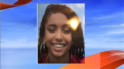 Police Searching For Missing 14 Year Old Girl