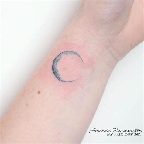 Little Moon Tattoo