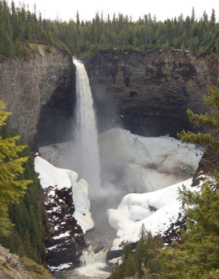 Photographs Of Helmcken Falls In Wells Gray Provincial Park In British