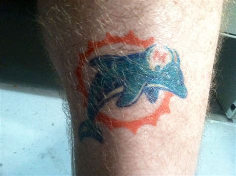 Miami dolphins #1 | Dolphins tattoo, Miami dolphins, I tattoo