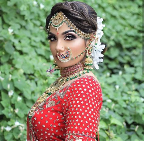 indian bridal photo shoot heavy makeup and jewellery indian bridal photos indian bridal