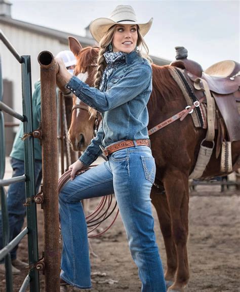 Get Inspired By Rodeo Fashionistas Like Jenaknowles