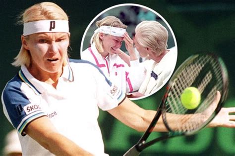 Legendary Wimbledon Champion Jana Novotna Dies Aged 49 Daily Star