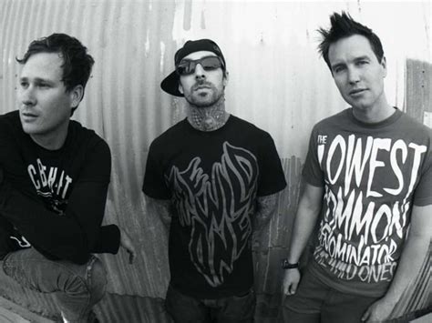 I've never said miss you and not meant it. Blink-182's I Miss You Song Meaning - Spinditty - Music