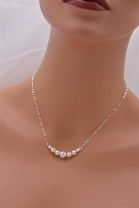 Set Of 6 Pearl Necklaces 6 Bridesmaid Pearl Necklaces 925 Etsy