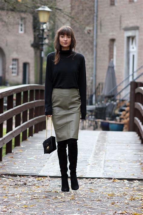 The Leather Pencil Skirt Mode D Amour Leather Pencil Skirt Outfit
