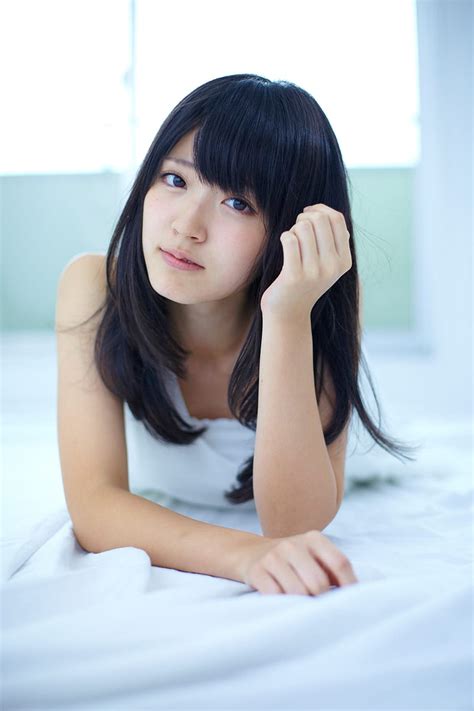 Airi Suzuki Asian Women Lying On Front Dark Hair Women Indoors Japanese Women Hd Phone
