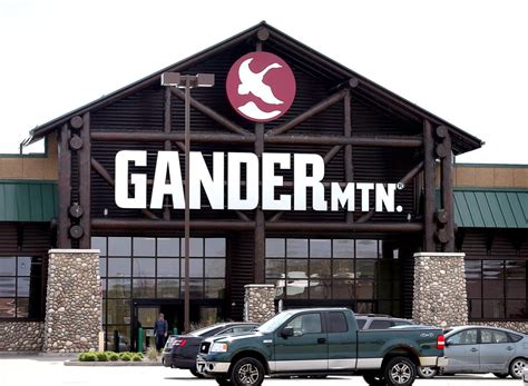 New Owner Gander Mountain Store In Onalaska Not Closing After All