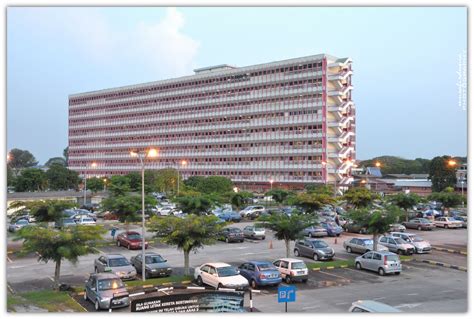 Encontre imagens stock de hospital tengku ampuan rahimah klang malaysia em hd e milhões de outras fotos, ilustrações e imagens vetoriais livres de direitos na coleção da shutterstock. `HoneyBaby`: *Healthcare in Selangor*