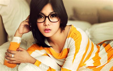 Striped Clothing Black Hair Brown Eyes Glasses Asian Women Hd